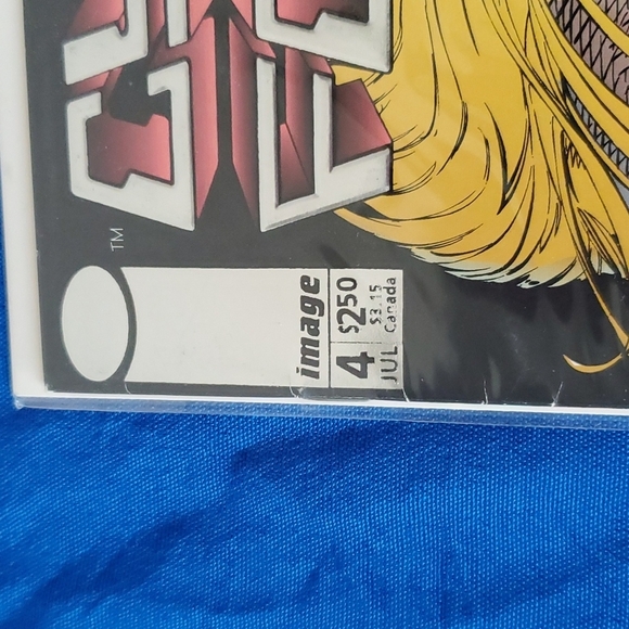 4/$20 - CYBERFORCE #4 IMAGE COMICS VTG 1993, Marc Silvestri Foil Cover A… - Picture 2 of 10